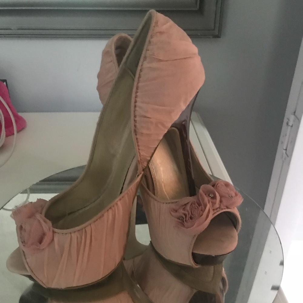 Bakers pink shoes